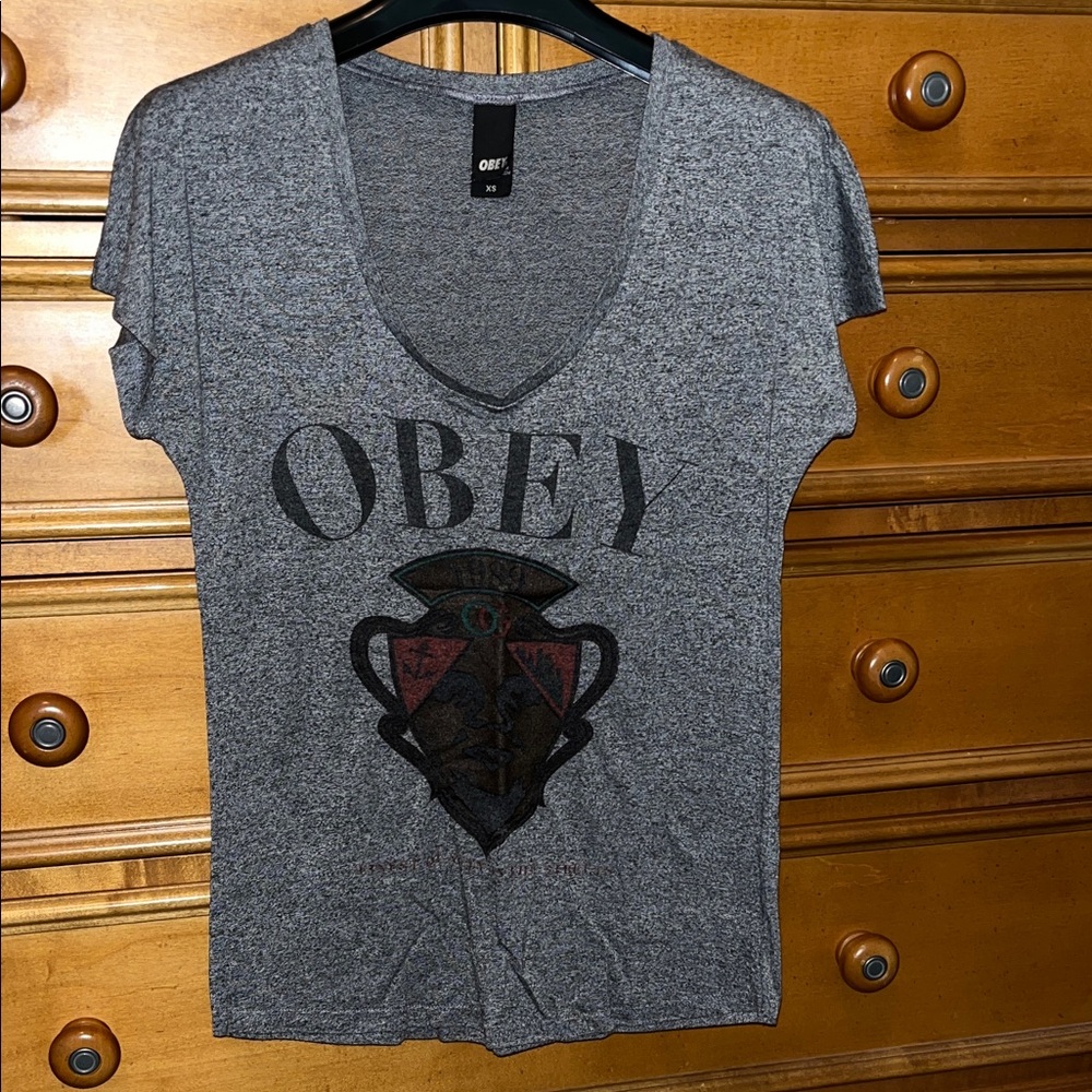 Obey Women's Heather Gray Graphic Tee